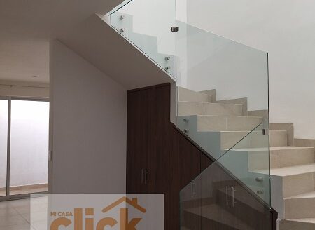 Se vende casa en Fraccionamiento Privado » Viveros»