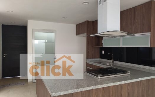 Se vende casa en Fraccionamiento Privado » Viveros»